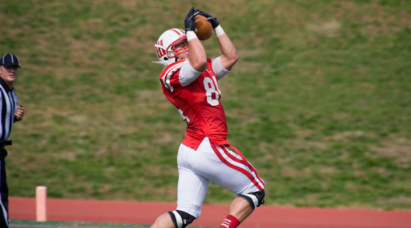 Stephen Zumdick caught two passes for 34 yards in a 45-27 Wittenberg win at Denison. File Photo | Erin Pence
