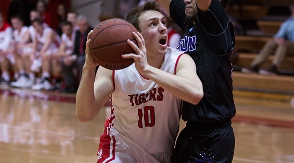 Cody Phillippi led Wittenberg with 17 points in a win over Kenyon. Photo by Erin Pence