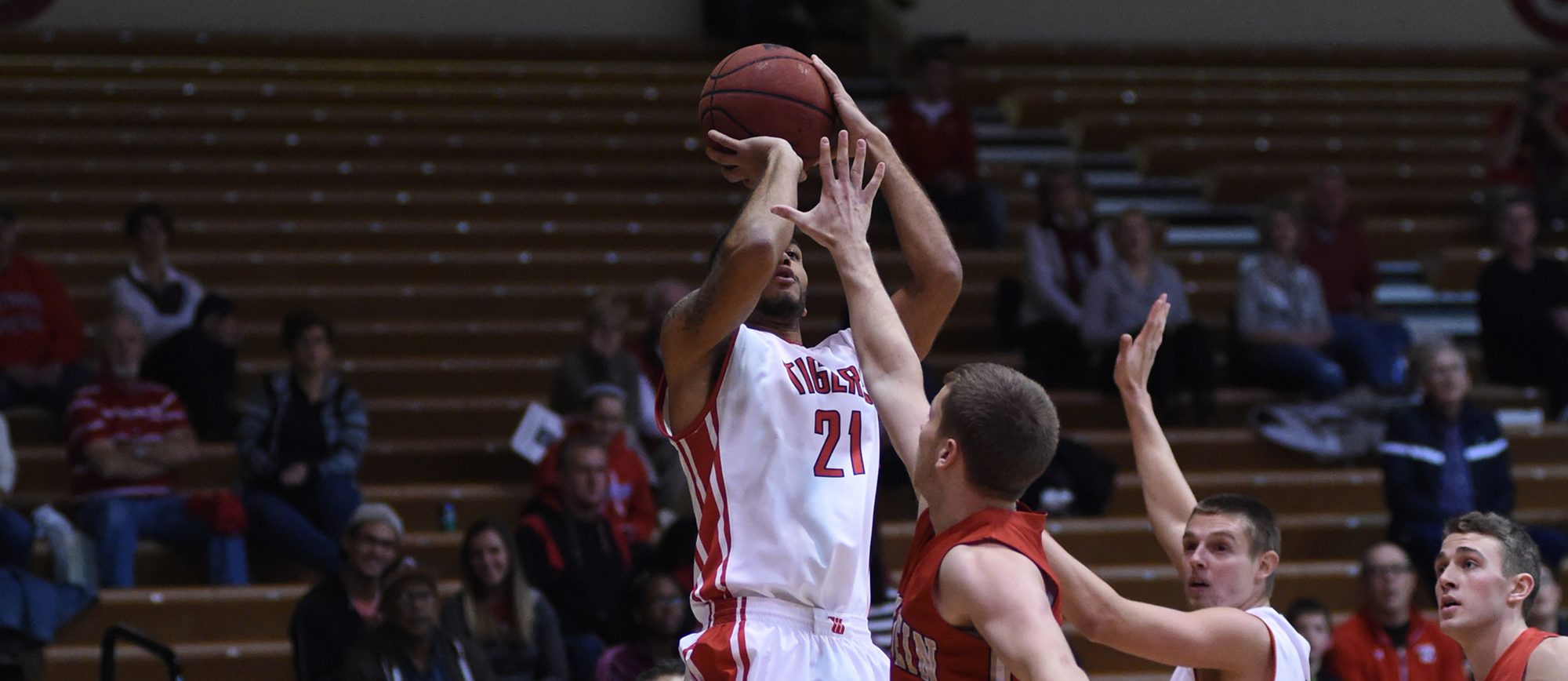 Wittenberg defeated Wabash 76-64 in impressive fashion in NCAC play. File Photo|Nick Falzerano