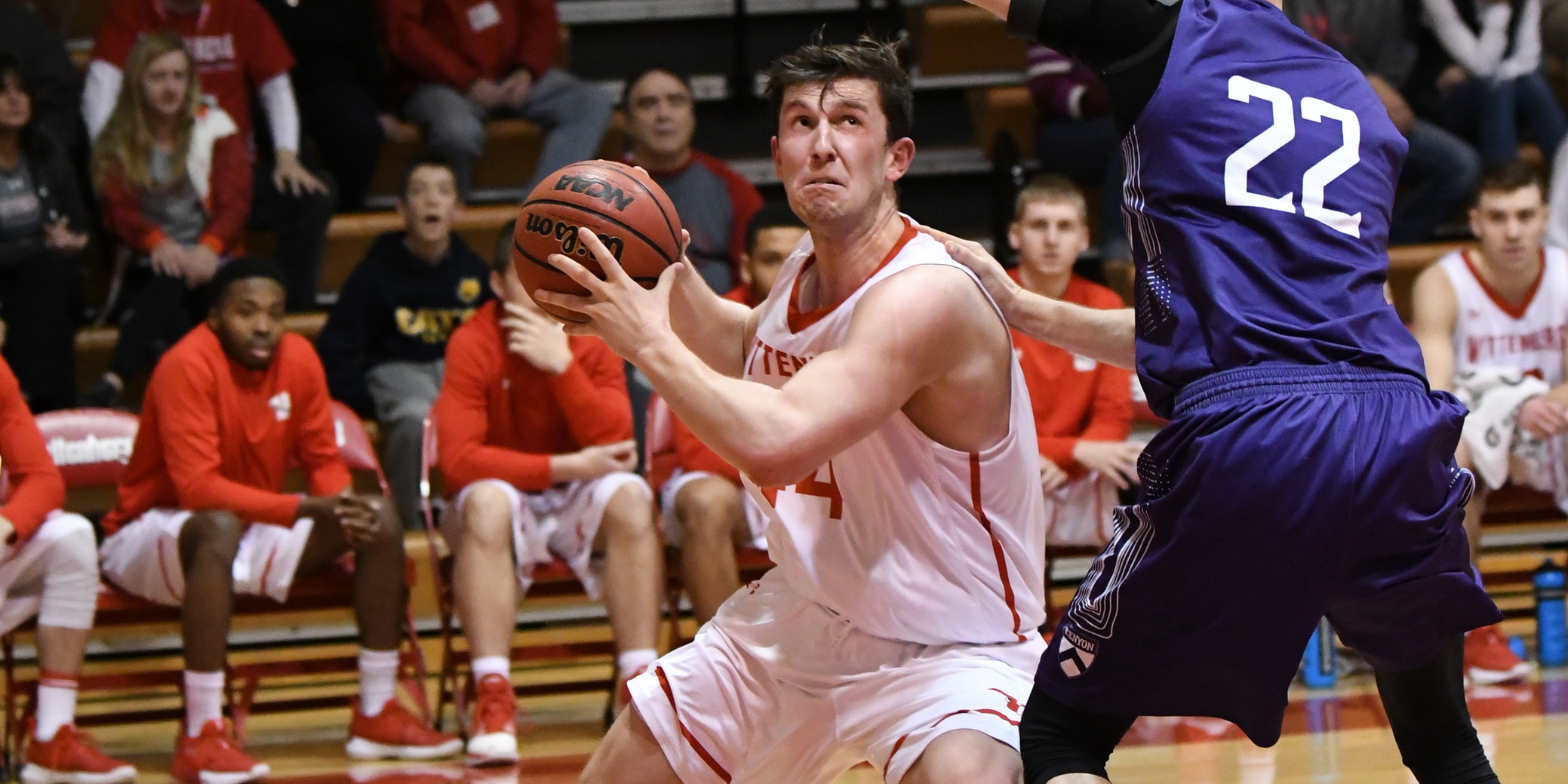 #3 Wittenberg Hoops 21-0 After 77-56 Win at Oberlin