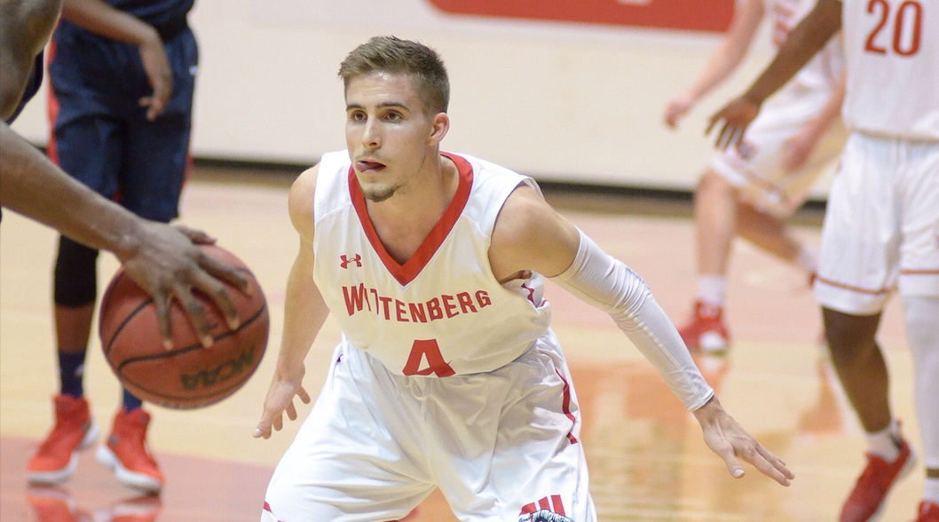 #10 Wittenberg Fights Past Wabash in NCAC Victory