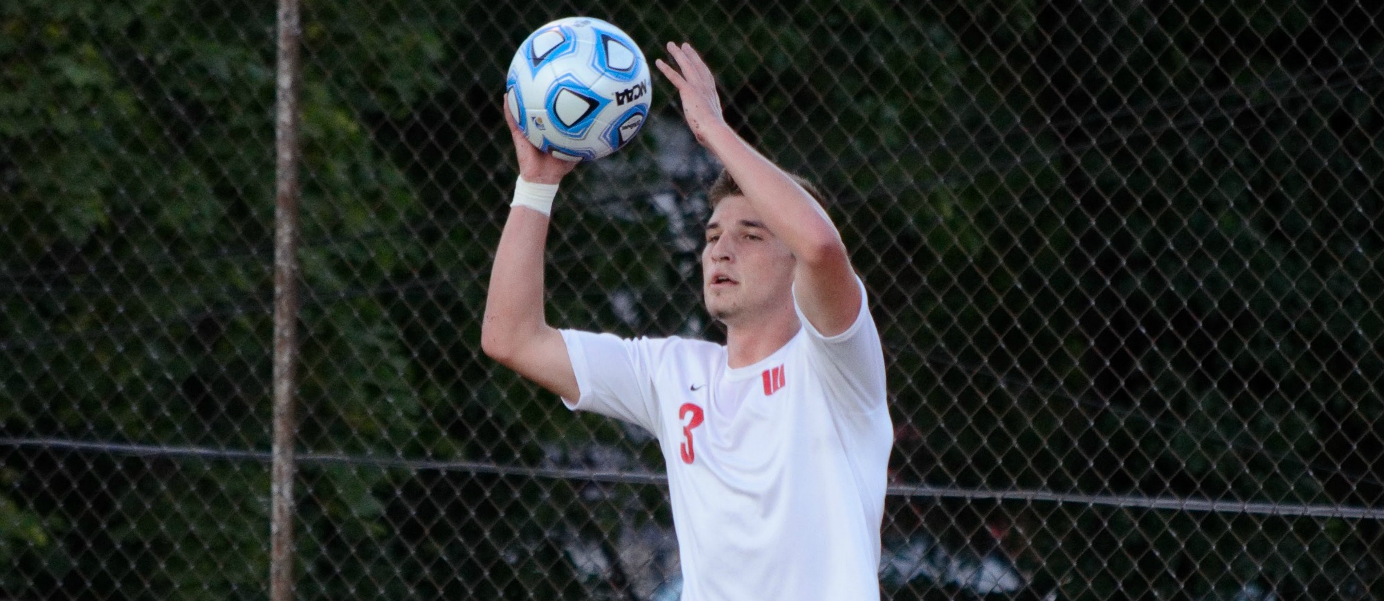 Men's Soccer Stays Hot; Passes Their Way to 3-1 Win Over Bluffton