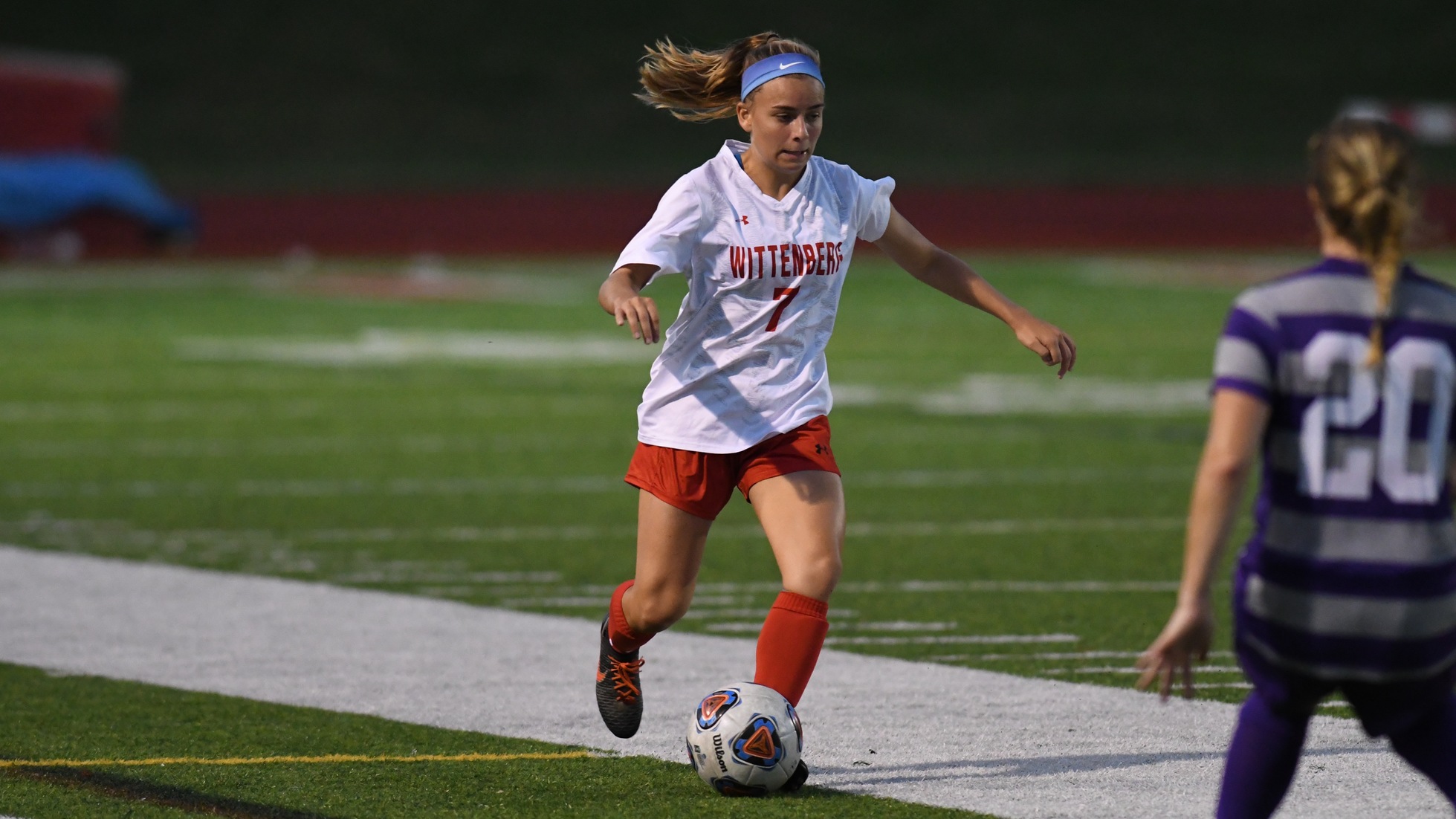 Wittenberg and senior Shannon Brueck cruised to a 3-0 win over Wisconsin-Whitewater in Sunday's home opener