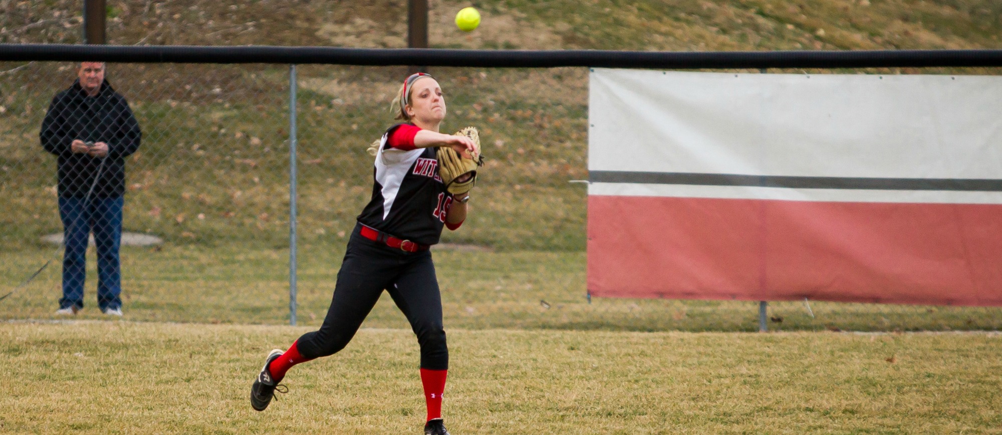 Tiger Softball Reaches 21 Wins with Clean Sweep of Kenyon
