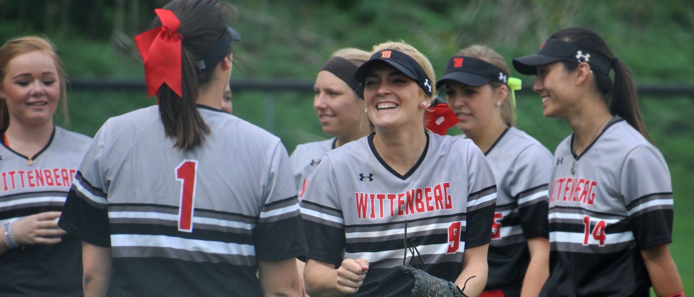 #23 Wittenberg Moves to 12-0 in NCAC Play with Sweep of Oberlin