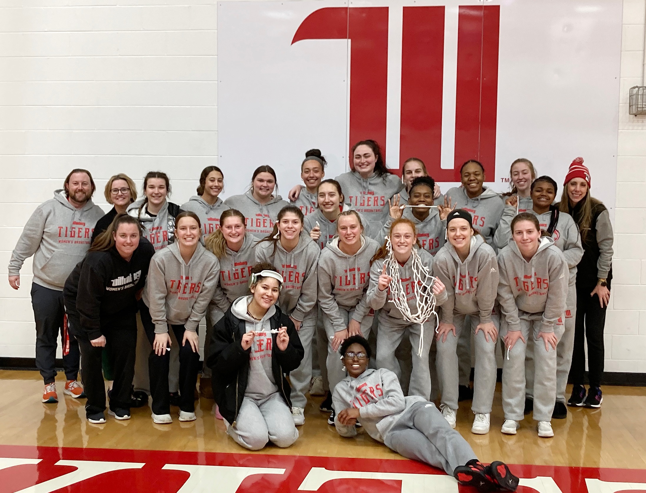 Women's Basketball wins share of NCAC regular-season title with 76-73 win at Ohio Wesleyan