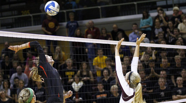 Haley Mucha recorded four blocks in the NCAA Division III Tournament regional final loss to Calvin. Photo by Paul Evans