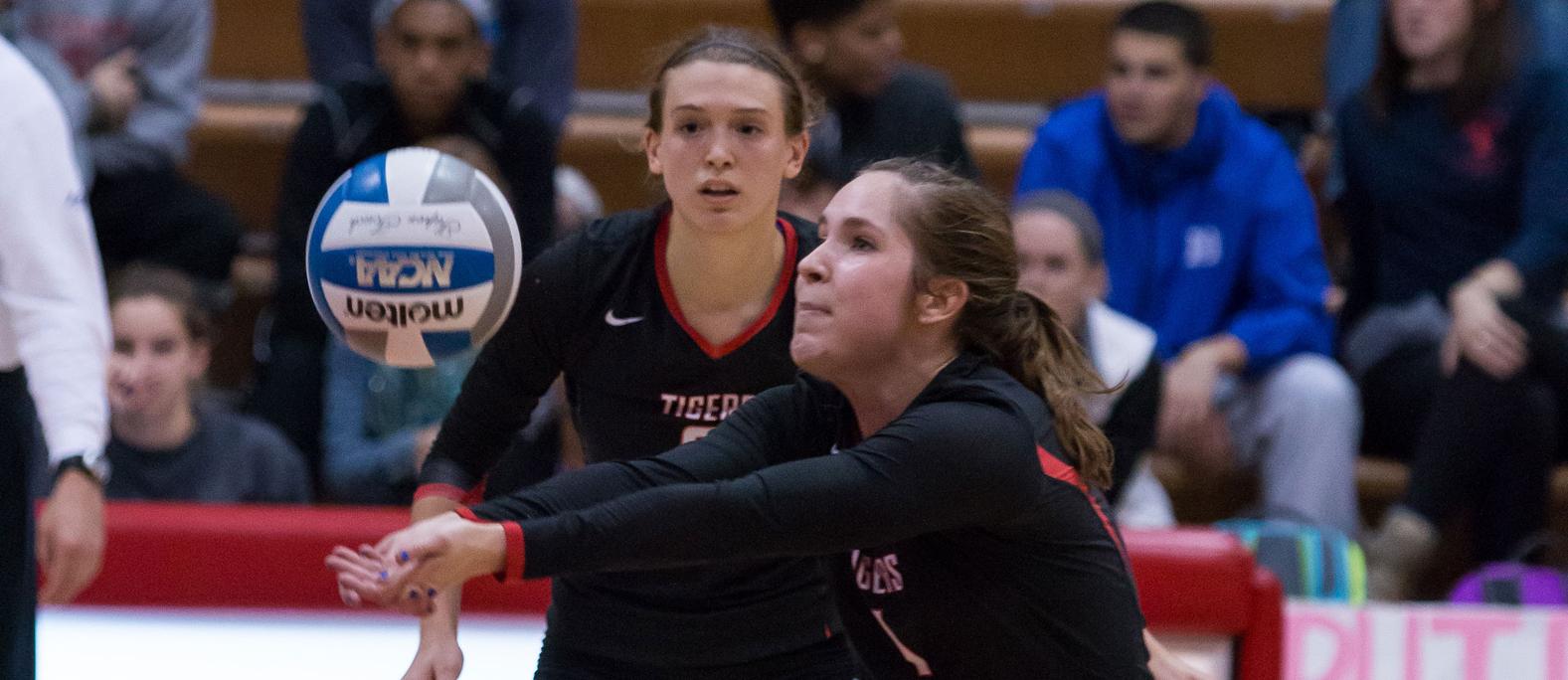 Courtney Huck and Kara Seidenstricker led Wittenberg in kills and assists respectively in a 3-0 win at Otterbein. File Photo | Erin Pence