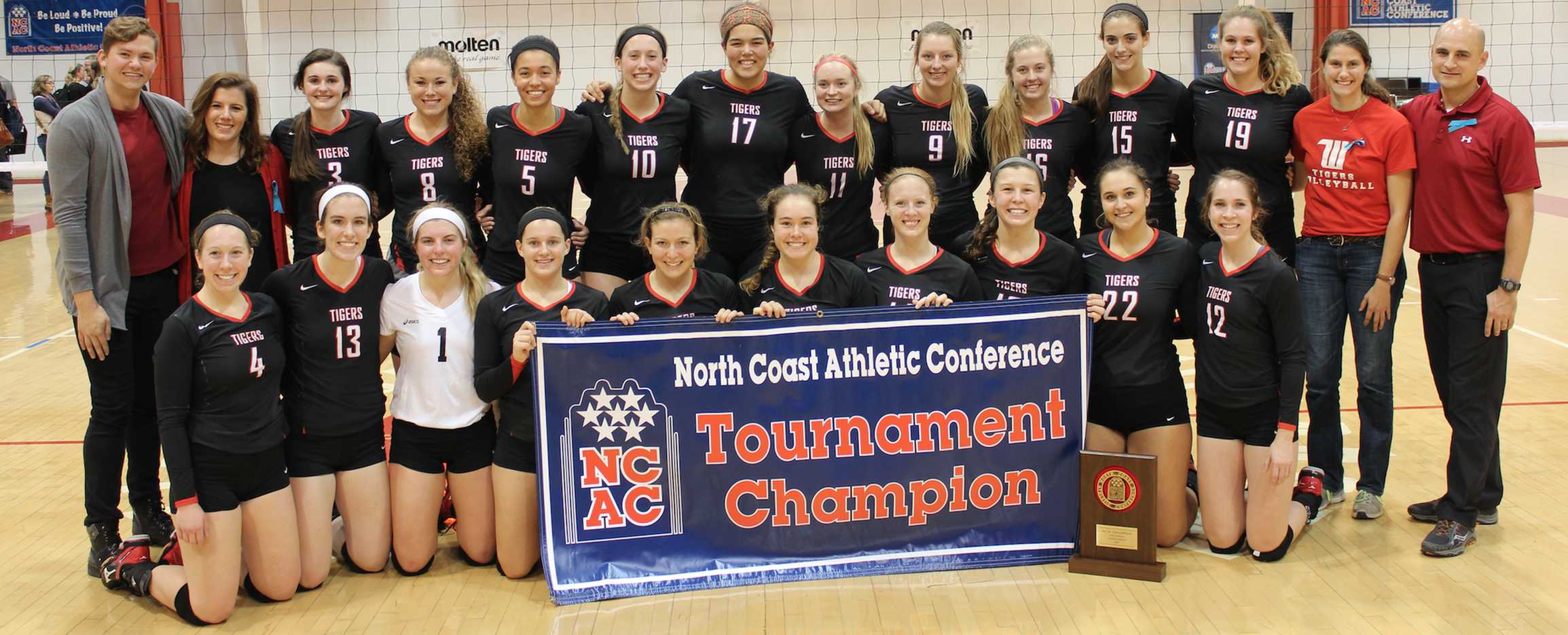 Women's Volleyball Wins 10th-Straight NCAC Tournament Title