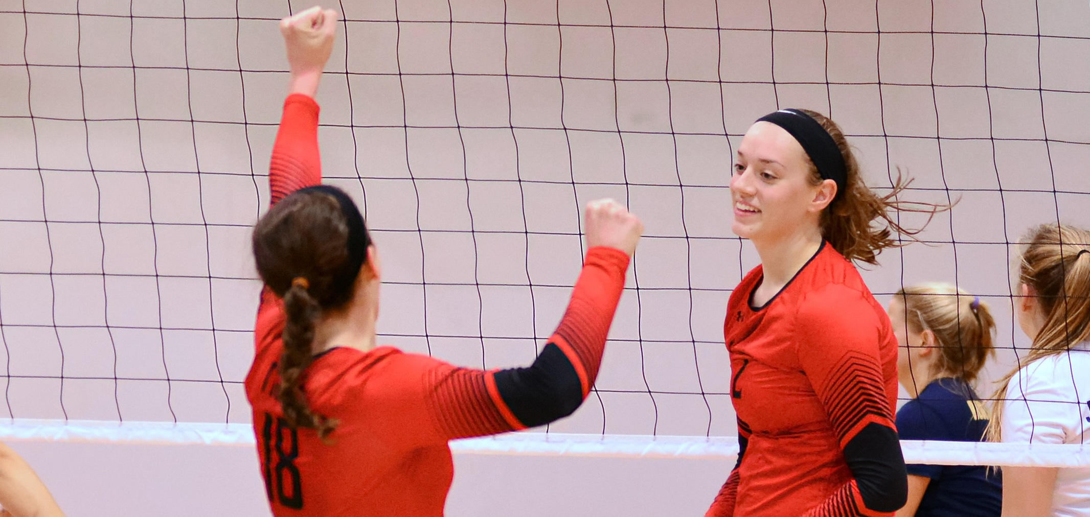 #1 Wittenberg Defeats OWU and JCU in Straight Sets
