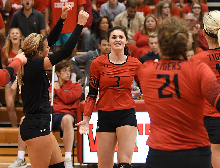 No. 3 Wittenberg Takes Out Wooster In Clean Sweep