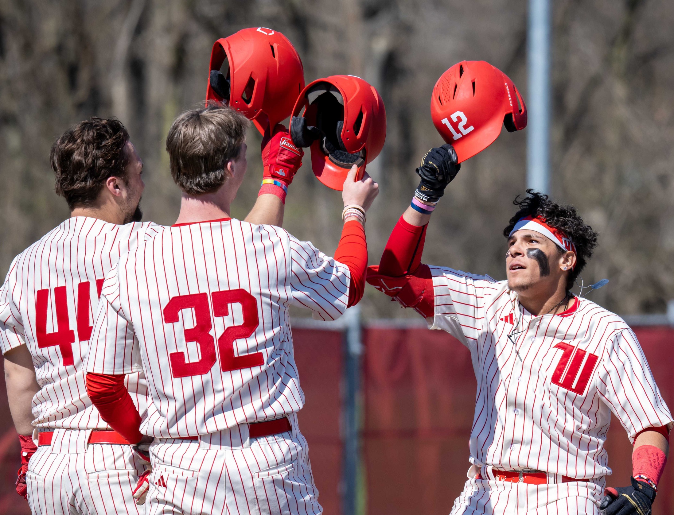 Baseball opens NCAC play combining for 33 runs in doubleheader sweep at Hiram