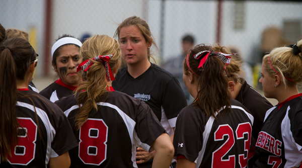 Head Coach Laura Matthews led her team to a 4-1 win over Kenyon in its 2013 NCAC Tournament opener. File Photo | Erin Pence