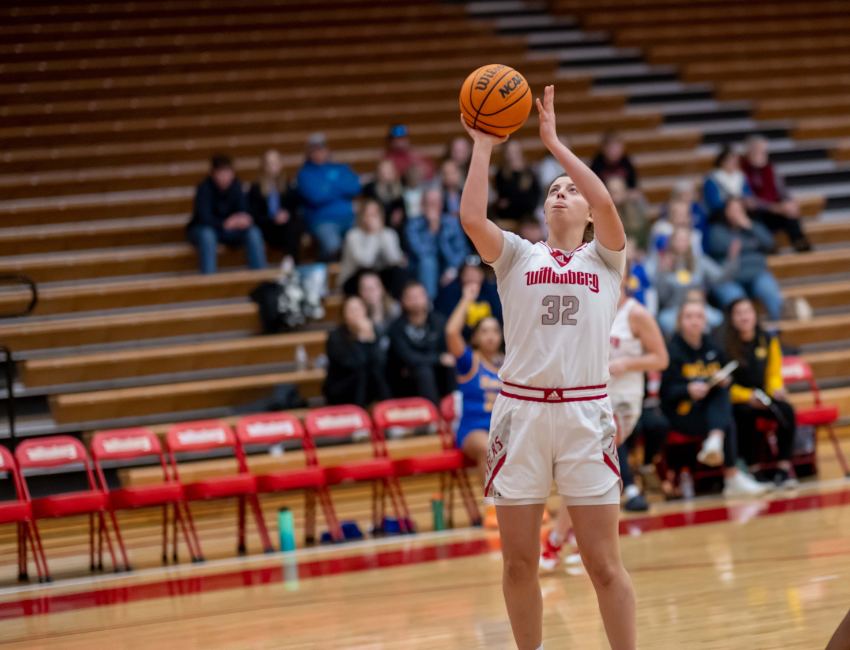 Karsen Karlblom Wittenberg Women's Basketball