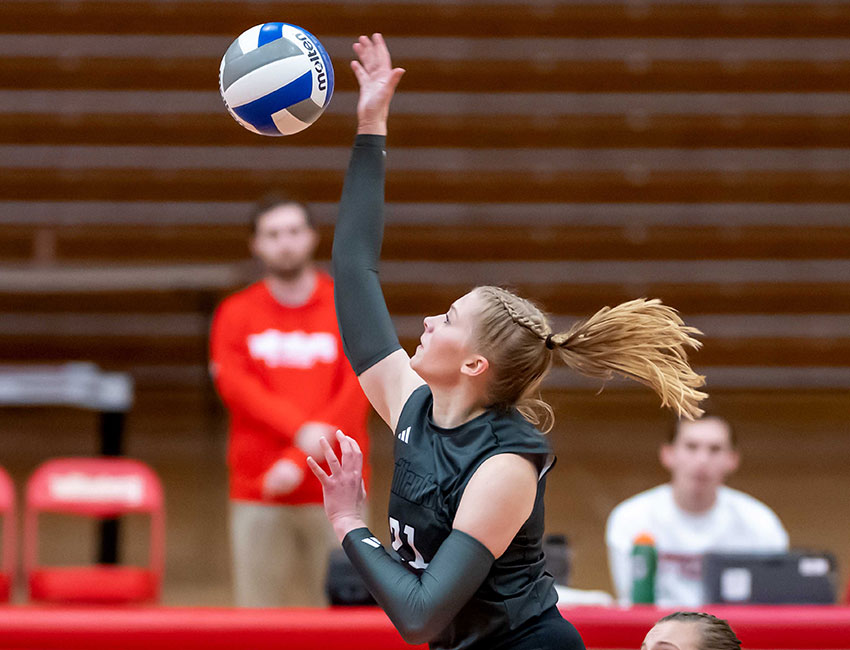 Wittenberg Women's Volleyball Kendall Black